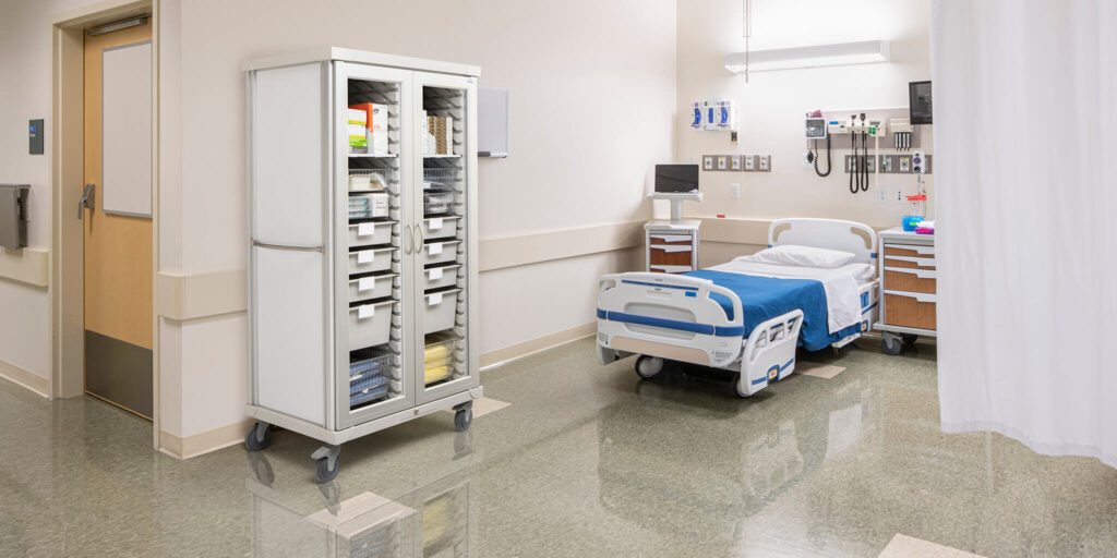How to Choose Medical Carts for Clinics & Hospitals 