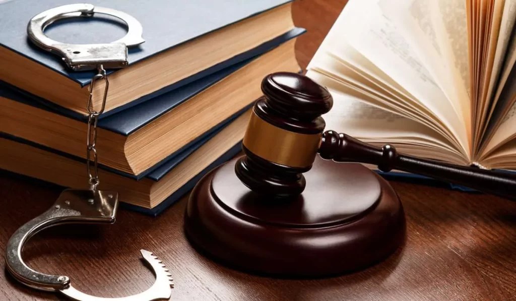 Criminal Defense 101: How to Handle Charges the Right Way